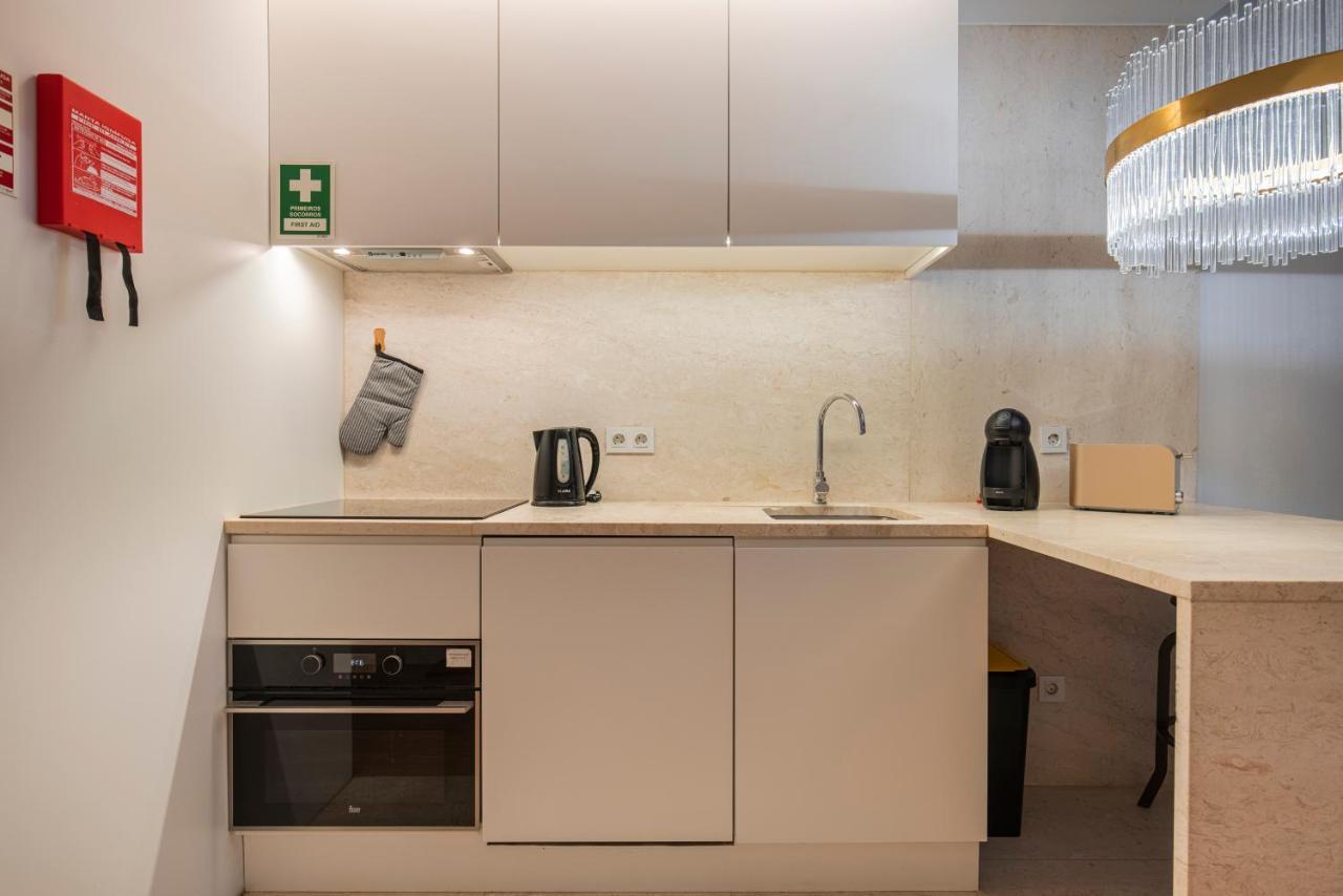 Cozy Downtown Studio By Lovelystay Lisboa Eksteriør bilde